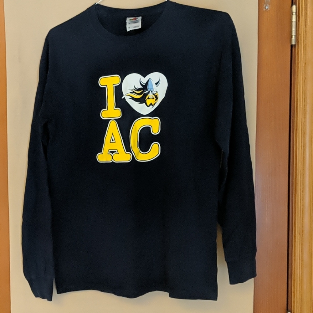 Augustana Viking Days 2011 Shirt Size Medium
